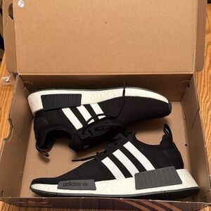 Adidas NMD_R1 Primeblue